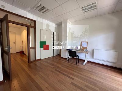 For rent Chateaubourg 2 rooms 40 m2 Ille et vilaine (35220) photo 2
