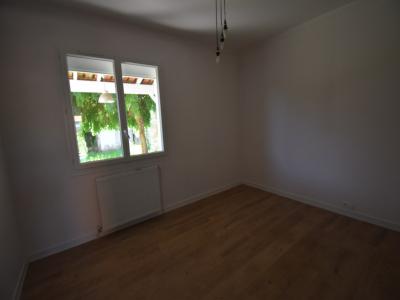 For sale Soyaux GRAND ANGOULEME 5 rooms 101 m2 Charente (16800) photo 3