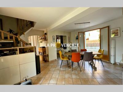 For sale Trets 4 rooms 118 m2 Bouches du Rhone (13530) photo 2