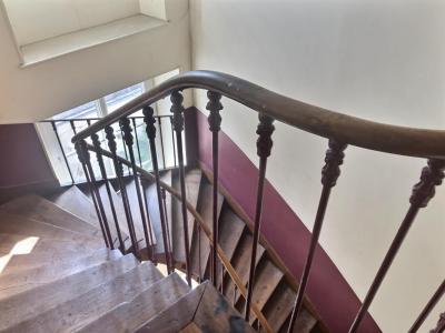 For sale Angers 7 rooms 120 m2 Maine et loire (49100) photo 0