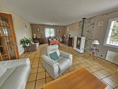 For sale Montrond-les-bains 6 rooms 147 m2 Loire (42210) photo 3