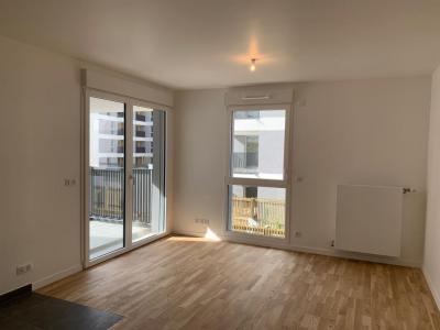 For rent Rueil-malmaison 2 rooms 43 m2 Hauts de Seine (92500) photo 0