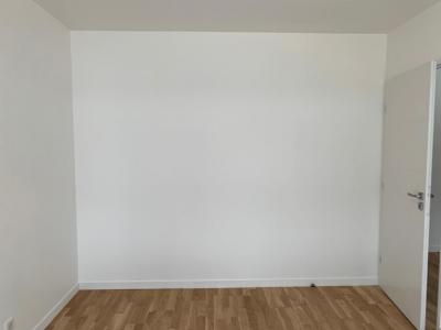 For rent Rueil-malmaison 2 rooms 43 m2 Hauts de Seine (92500) photo 3