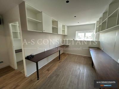 For rent Arbin PORTE-DE-SAVOIE 290 m2 Savoie (73800) photo 4