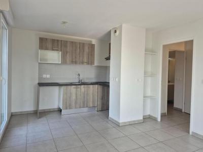 For rent Toulouse 3 rooms 63 m2 Haute garonne (31000) photo 2