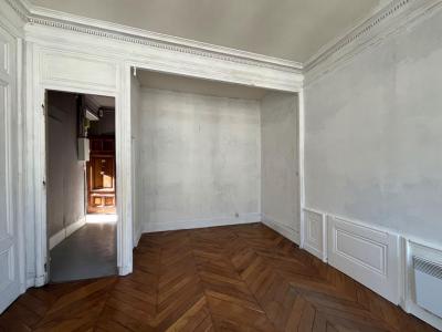Louer Appartement Lyon-1er-arrondissement 1145 euros