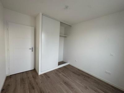 For rent Cergy 4 rooms 81 m2 Val d'Oise (95000) photo 3