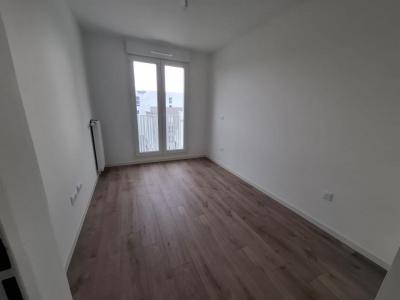 For rent Cergy 4 rooms 81 m2 Val d'Oise (95000) photo 3
