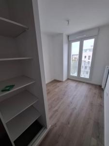 For rent Cergy 4 rooms 81 m2 Val d'Oise (95000) photo 4