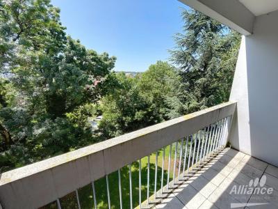 For sale Montbeliard 3 rooms 65 m2 Doubs (25200) photo 1