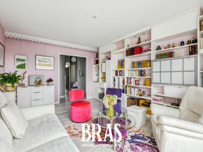 For sale Nantes 5 rooms 114 m2 Loire atlantique (44200) photo 2