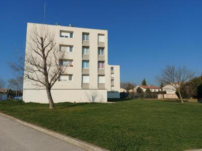 For rent Laudun 4 rooms 72 m2 Gard (30290) photo 1