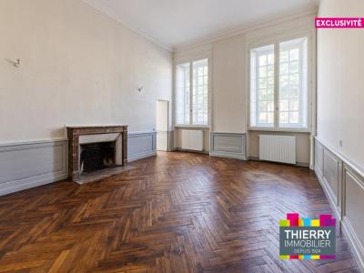 For sale Nantes 5 rooms 130 m2 Loire atlantique (44000) photo 1
