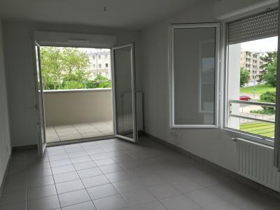 Louer Appartement 43 m2 Saint-priest