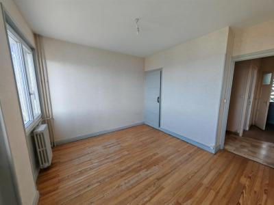 For rent Montceau-les-mines 2 rooms 50 m2 Saone et loire (71300) photo 2