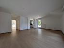 For rent Apartment Bossey 103 m2 4 pieces