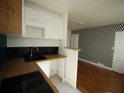 For rent Nantes 2 rooms 34 m2 Loire atlantique (44000) photo 2