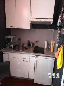 For rent Vallauris 1 room 13 m2 Alpes Maritimes (06220) photo 1