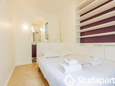 For rent Paris-8eme-arrondissement 2 rooms 28 m2 Paris (75008) photo 4