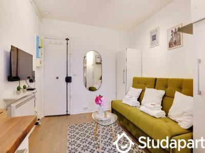 For rent Paris-18eme-arrondissement 1 room 13 m2 Paris (75018) photo 1