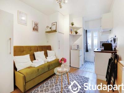 For rent Paris-18eme-arrondissement 1 room 13 m2 Paris (75018) photo 2