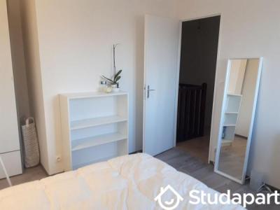 For rent Montigny-le-bretonneux 1 room 10 m2 Yvelines (78180) photo 3