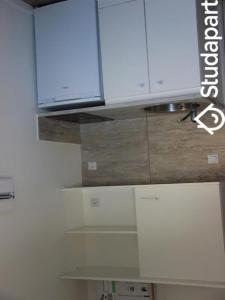 For rent Cambrai 1 room 10 m2 Nord (59400) photo 3