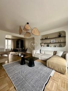For sale Nantes 3 rooms 75 m2 Loire atlantique (44000) photo 2