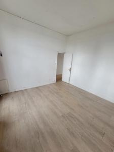 For sale Hirson 8 rooms 123 m2 Aisne (02500) photo 3
