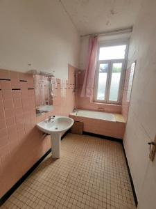 For sale Hirson 8 rooms 123 m2 Aisne (02500) photo 4