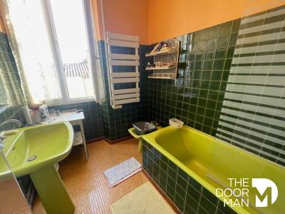 For sale Nouillers 4 rooms 95 m2 Charente maritime (17380) photo 4