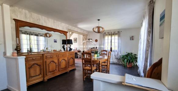 For sale Maintenon 7 rooms 137 m2 Eure et loir (28130) photo 2