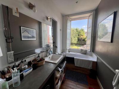 For sale Vannes 3 rooms 86 m2 Morbihan (56000) photo 4
