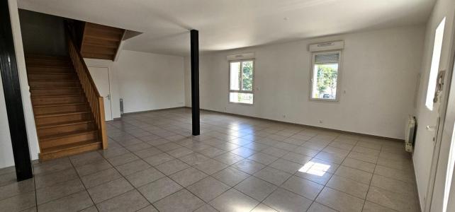 Acheter Appartement 140 m2 Montelimar
