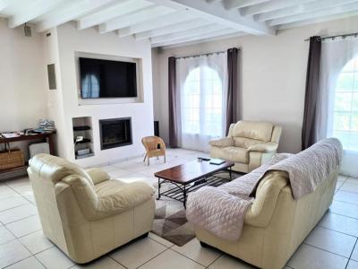 For sale Ambes 6 rooms 122 m2 Gironde (33810) photo 3