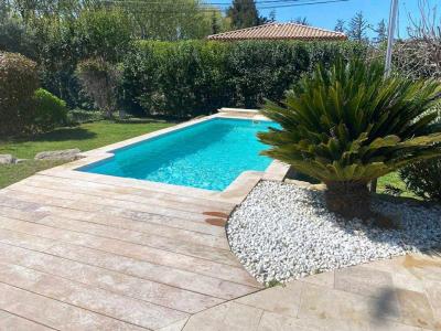 For sale Eyguieres 6 rooms 120 m2 Bouches du Rhone (13430) photo 0