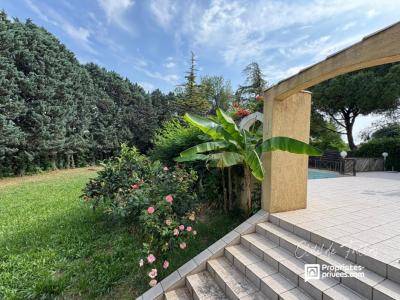 For sale Orange 5 rooms 145 m2 Vaucluse (84100) photo 2