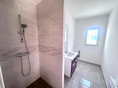 For rent Plaine-sur-mer 3 rooms 60 m2 Loire atlantique (44770) photo 4