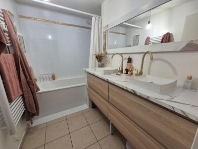 For sale Plouay 2 rooms 67 m2 Morbihan (56240) photo 3