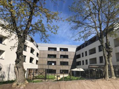 Louer Appartement Geveze 690 euros