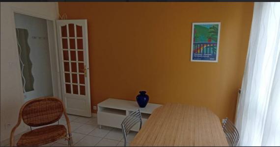 For rent Rosny-sous-bois 2 rooms 37 m2 Seine saint denis (93110) photo 2