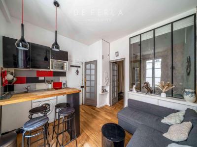 For sale Paris-7eme-arrondissement 2 rooms 22 m2 Paris (75007) photo 1