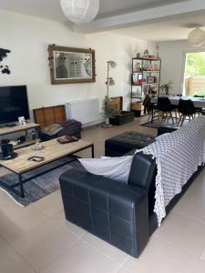 For rent Vouvray 5 rooms 107 m2 Indre et loire (37210) photo 2