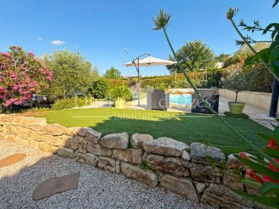 For sale Uzes 5 rooms 110 m2 Gard (30700) photo 1