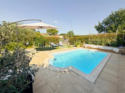 For sale Uzes 5 rooms 110 m2 Gard (30700) photo 2