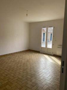 For rent Vatan 4 rooms 81 m2 Indre (36150) photo 3