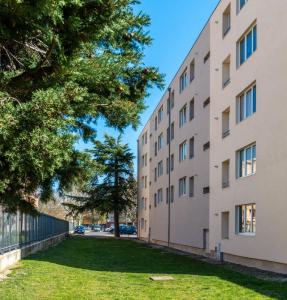 For rent Orange 4 rooms 80 m2 Vaucluse (84100) photo 3