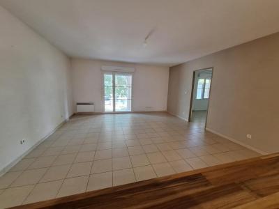 For rent Nimes 3 rooms 66 m2 Gard (30900) photo 4