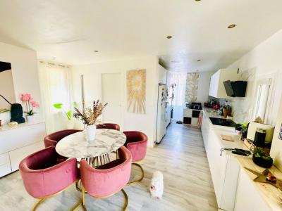 For sale Cagnes-sur-mer 9 rooms 193 m2 Alpes Maritimes (06800) photo 3
