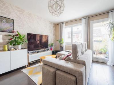 For sale Romainville 3 rooms 67 m2 Seine saint denis (93230) photo 1